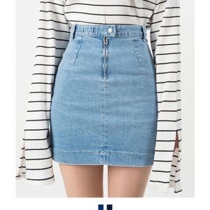 Vintage light wash denim skirt